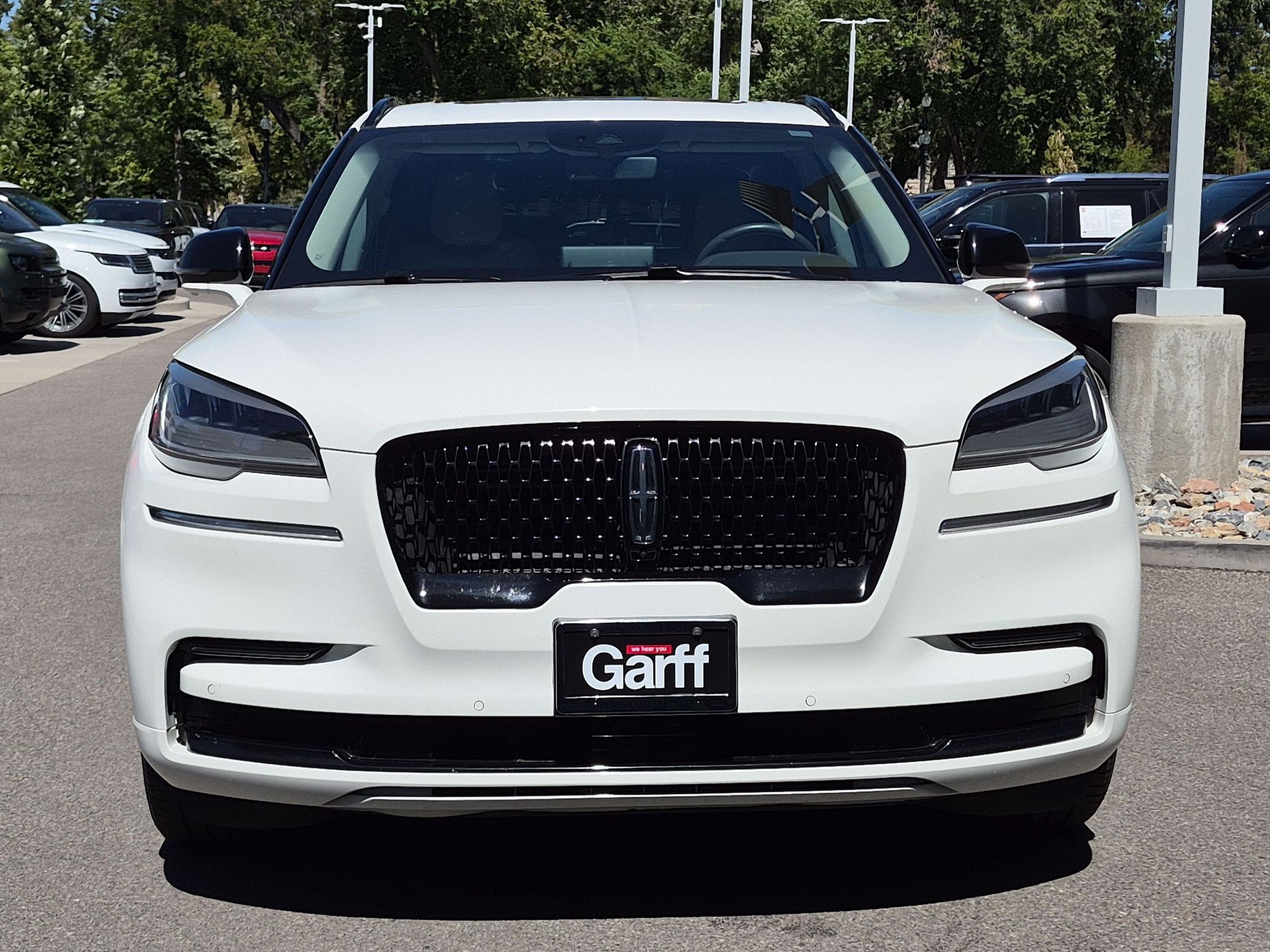 Used 2024 Lincoln Aviator Reserve w/ Equipment Group 201A AWD/4WD image 2