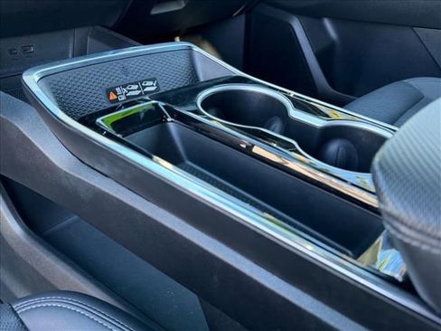 Certified 2025 Chevrolet Equinox LT w/ Convenience Package II AWD/4WD image 23