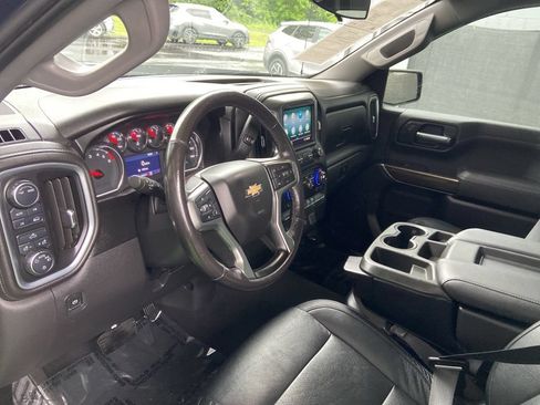 Used 2021 Chevrolet Silverado 1500 LT w/ LPO, Dark Essentials Package AWD/4WD image 38