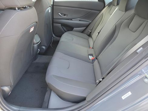 New 2026 Hyundai Elantra SE image 11