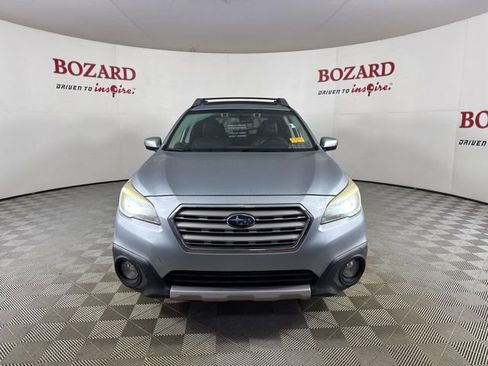Used 2015 Subaru Outback 3.6R Limited image 2