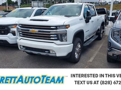 Used 2022 Chevrolet Silverado 2500 High Country w/ Z71 Off-Road Package
