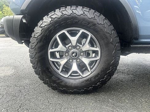 Used 2025 Ford Bronco Badlands AWD/4WD image 8