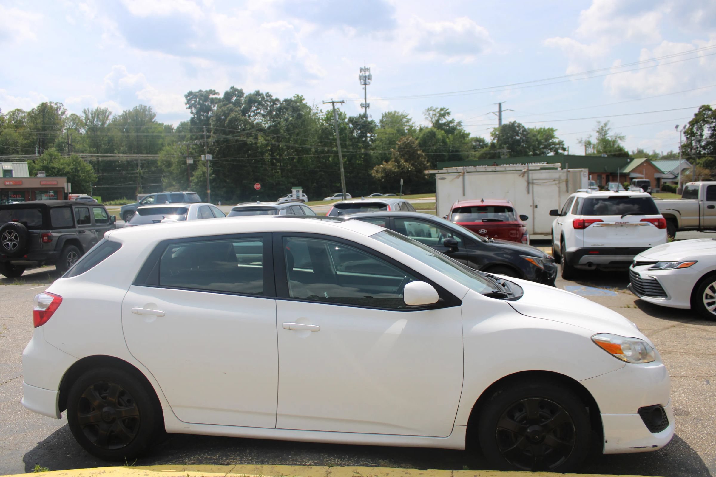 Used 2009 Toyota Matrix S FWD image 8
