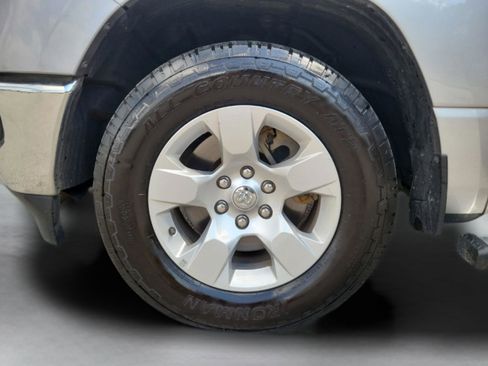 Used 2023 RAM 1500 Big Horn AWD/4WD image 26