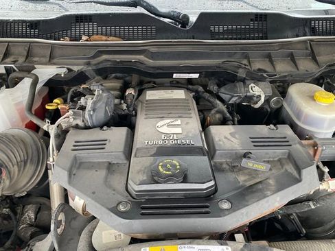 Used 2018 RAM 2500 SLT image 15