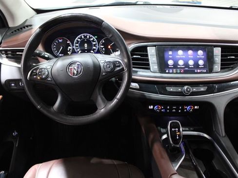 Used 2020 Buick Enclave Avenir w/ Avenir Technology Package image 32