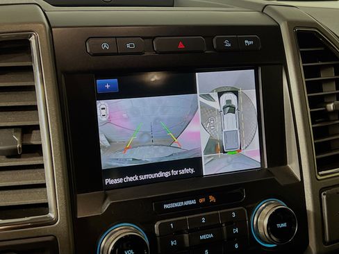 Used 2019 Ford F150 Raptor w/ Equipment Group 802A Luxury image 28