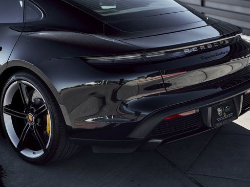 Used 2020 Porsche Taycan Turbo S AWD/4WD image 9