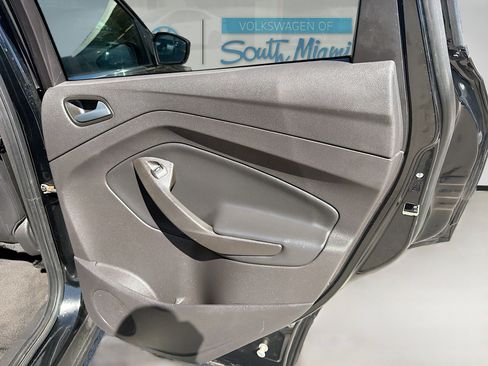 Used 2018 Ford Escape SEL image 30