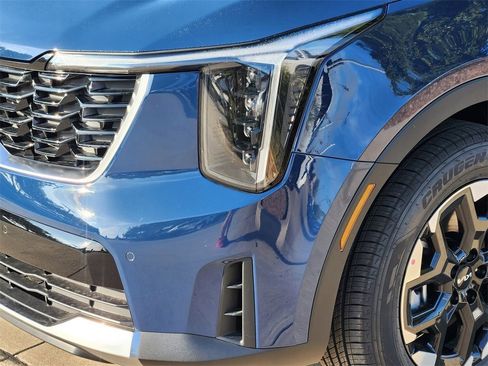 New 2026 Kia Sorento S image 6