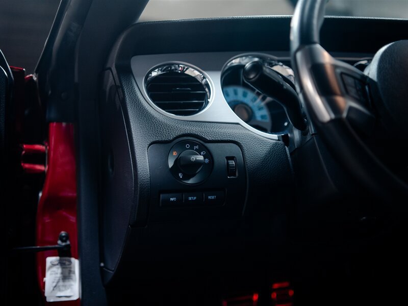 Used 2012 Ford Mustang Premium RWD image 29