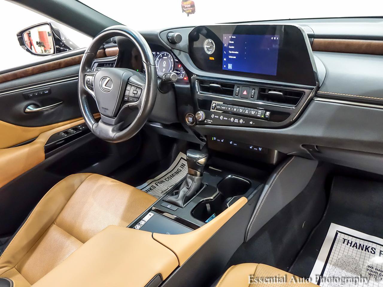 Used 2023 Lexus ES 350 w/ Premium Package FWD image 32