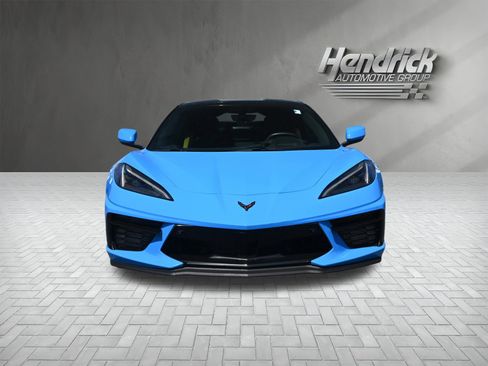 Used 2021 Chevrolet Corvette Stingray Preferred Cpe w/ Z51 Performance Package RWD image 3