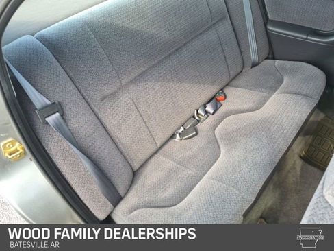 Used 1998 Plymouth Breeze image 29