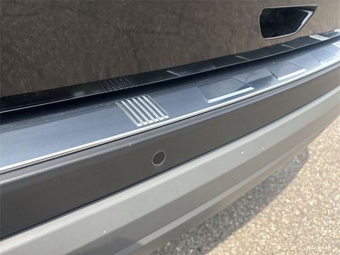 Certified 2022 Nissan Rogue SV image 29