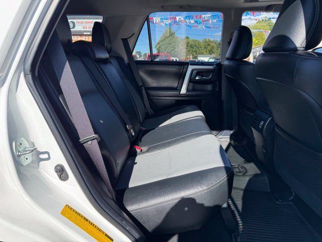 Used 2016 Toyota 4Runner SR5 Premium w/ Preferred Accessory Package AWD/4WD image 18