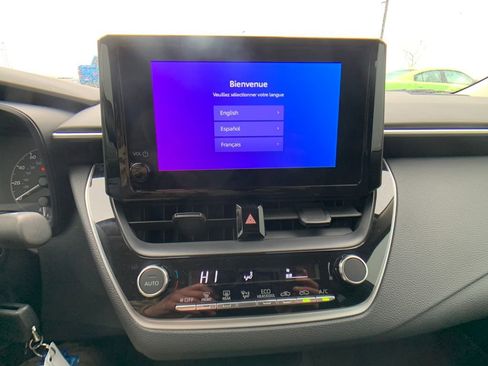 Used 2023 Toyota Corolla LE image 20