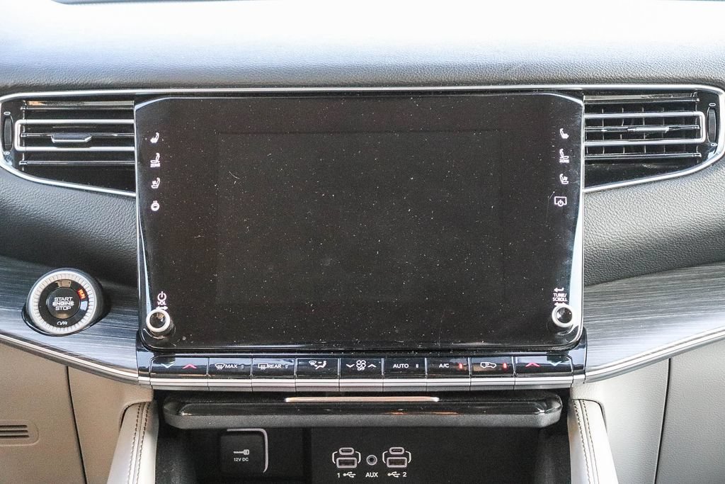 Used 2024 Jeep Wagoneer Series II AWD/4WD image 16