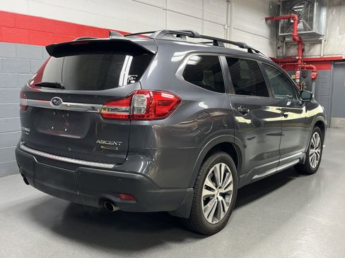 Used 2022 Subaru Ascent Limited w/ Technology Package image 5