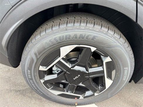 New 2026 Kia Sportage S image 13