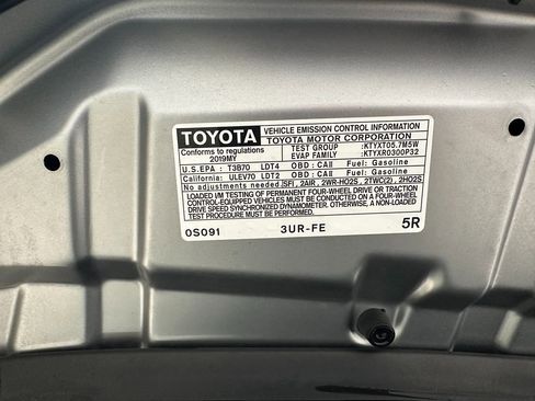 Used 2019 Toyota Tundra 1794 Edition AWD/4WD image 5