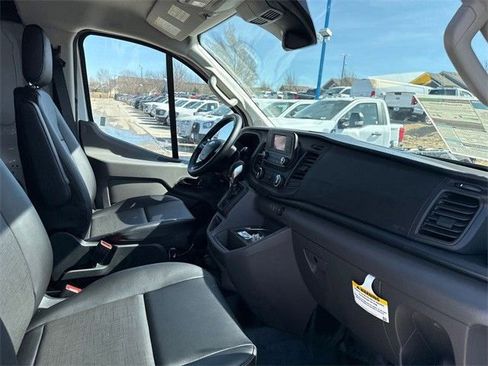 New 2025 Ford Transit 250 Low Roof RWD image 29