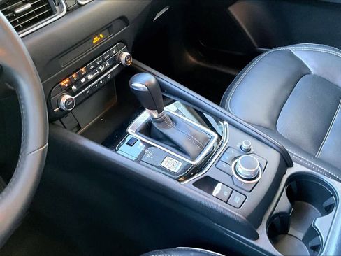 Used 2025 MAZDA CX-5 AWD 2.5 S w/ Preferred Package image 17