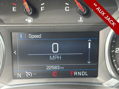 Used 2024 Chevrolet Equinox LT w/ LPO, Floor Liner Package image 20