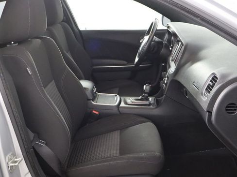 Used 2023 Dodge Charger SXT RWD image 19