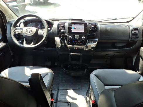 Used 2025 RAM ProMaster 2500 w/ Convenience Group FWD image 28