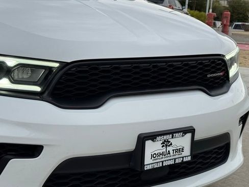 Used 2024 Dodge Durango GT image 7