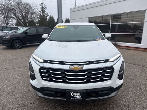 Used 2025 Chevrolet Equinox LT image 5