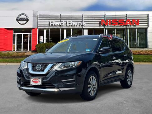Used 2020 Nissan Rogue SV AWD/4WD image 2