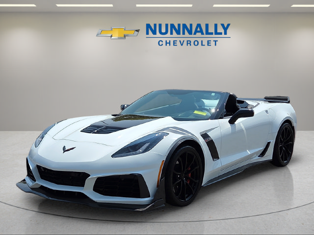 Used 2017 Chevrolet Corvette Z06 RWD image 1