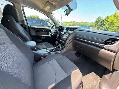 Used 2015 Chevrolet Traverse LT AWD/4WD image 22