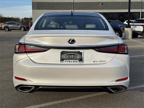 New 2025 Lexus ES 350 Ultra Luxury image 6