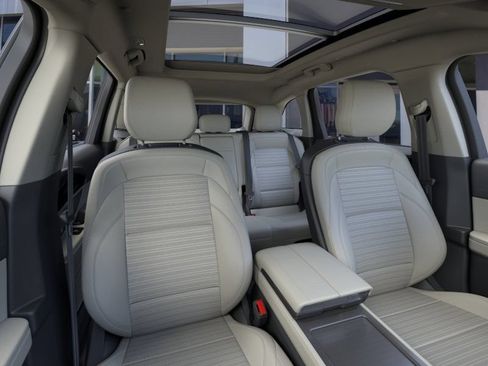 New 2026 Lincoln Nautilus Reserve AWD/4WD image 10