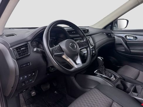 Used 2020 Nissan Rogue SV AWD/4WD image 10