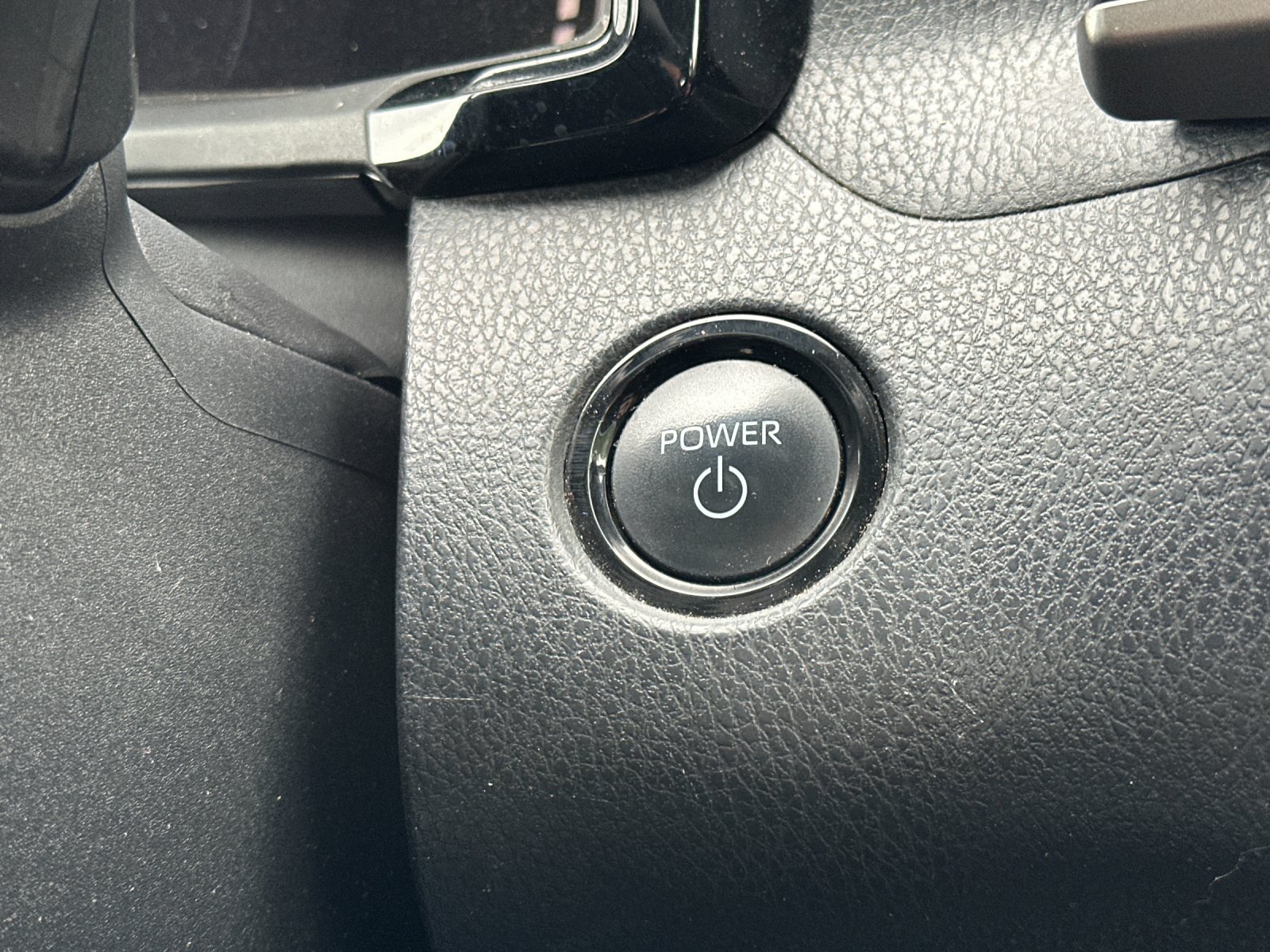 Used 2025 Toyota Camry LE FWD image 20