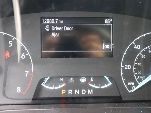 Used 2022 Ford Transit 350 DRW RWD image 21