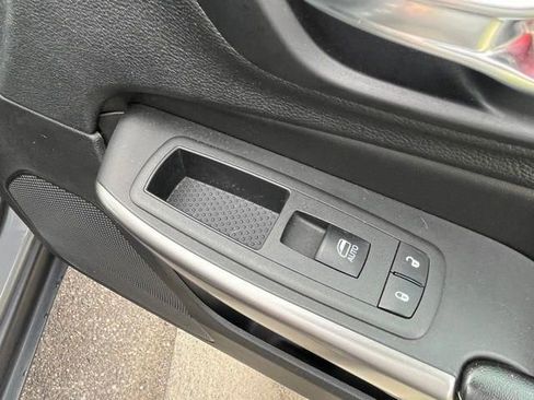 Used 2021 Jeep Cherokee Latitude Lux AWD/4WD image 19