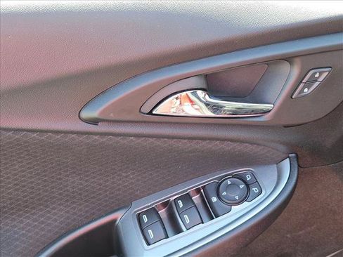Used 2024 Chevrolet Malibu LT FWD image 10
