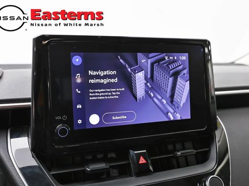 Used 2023 Toyota Corolla LE w/ Carpet Mat Package (TMS) FWD image 18