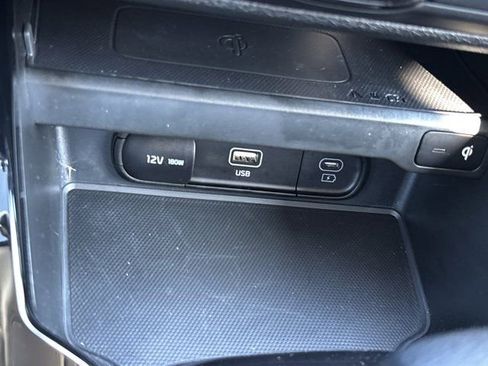 Used 2025 Kia Soul S image 33