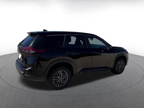 Used 2024 Nissan Rogue S AWD/4WD image 15