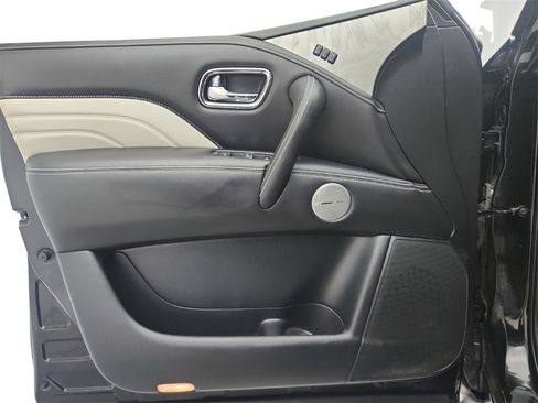 Used 2020 INFINITI QX80 Limited w/ All-Season Package image 29