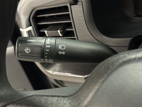 Used 2024 Ford F150 STX image 17