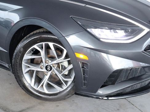 Used 2021 Hyundai Sonata SEL w/ Convenience Package FWD image 4