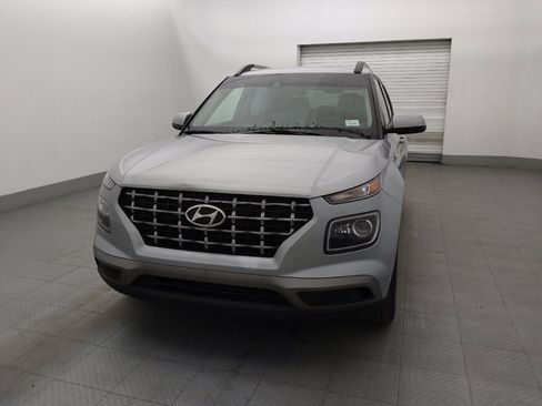 Used 2021 Hyundai Venue SEL w/ Premium Package FWD image 15